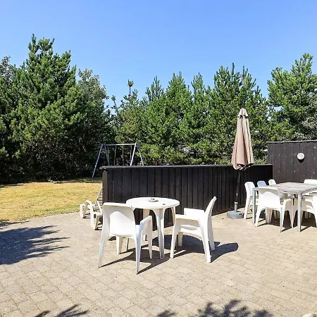 Three-bedroom Holiday In 87 Vakantiehuis Blåvand